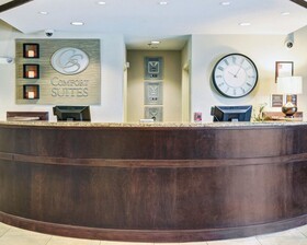 Comfort Suites