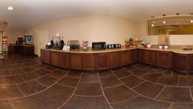 Comfort Suites