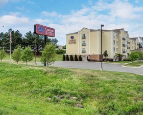 Comfort Suites