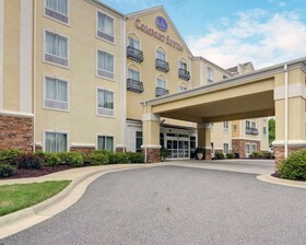 Comfort Suites