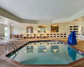 Comfort Suites