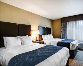 Comfort Suites