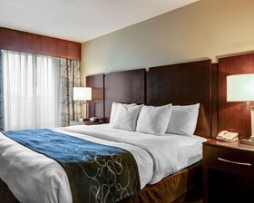 Comfort Suites