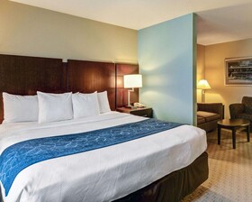 Comfort Suites