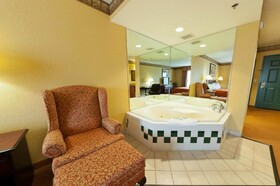 Country Inn & Suites by Radisson, Hot Springs, AR