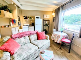 Edgewater Resort