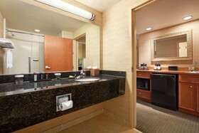 Embassy Suites by Hilton Hot Springs Hotel & Spa