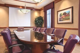 Embassy Suites by Hilton Hot Springs Hotel & Spa