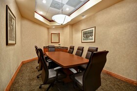 Embassy Suites by Hilton Hot Springs Hotel & Spa