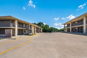 Quality Inn & Suites Hot Springs-Lake Hamilton
