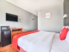OYO Townhouse Inn Jacksonville near Little Rock Air Force Base