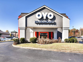 OYO Townhouse Inn Jacksonville near Little Rock Air Force Base