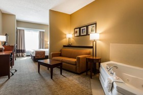 Comfort Suites Jonesboro University Area