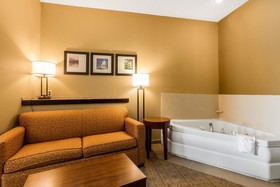 Comfort Suites Jonesboro University Area