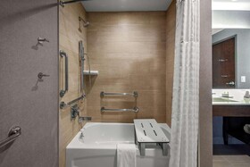 Embassy Suites by Hilton Jonesboro Red Wolf Convention Center