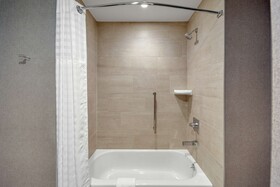 Embassy Suites by Hilton Jonesboro Red Wolf Convention Center