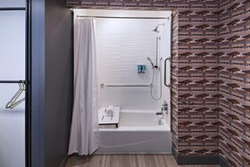 Aloft Little Rock West