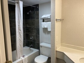 Americas Best Value Inn - Little Rock / West Medical Center