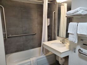 Americas Best Value Inn - Little Rock / West Medical Center