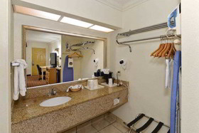 Days Inn by Wyndham Little Rock South