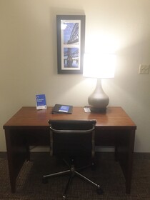Comfort Inn & Suites Airport