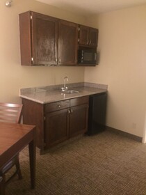 Comfort Inn & Suites Airport