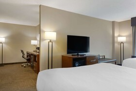 Comfort Inn & Suites Presidential