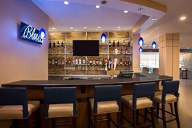 Comfort Inn & Suites Presidential