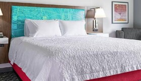 Hampton Inn & Suites Little Rock Airport
