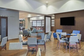 Hampton Inn & Suites Little Rock-Downtown