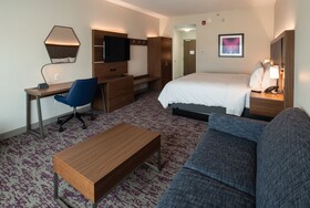 Holiday Inn Express and Suites Little Rock Downtown, an IHG Hotel