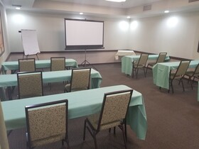 Holiday Inn Express Little Rock-Airport
