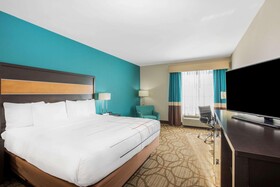 Spark by Hilton Little Rock West