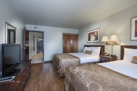 Markham House Suites