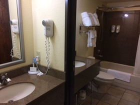 Markham House Suites