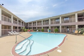 Motel 6 Little Rock, AR - Airport