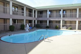 Motel 6 Little Rock, AR - Airport