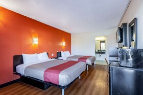 Motel 6 Little Rock, AR - West