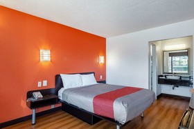Motel 6 Little Rock, AR - West
