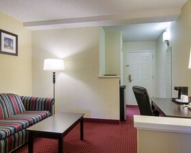 Quality Inn & Suites Little Rock West