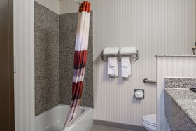 Red Roof Inn & Suites Little Rock