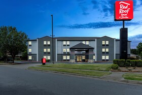 Red Roof Inn & Suites Little Rock