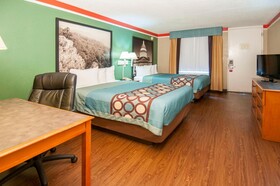 Super 8 by Wyndham Little Rock/Otter Creek