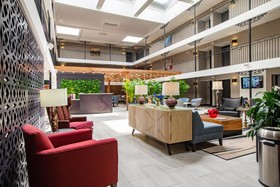 The Burgundy Hotel, Tapestry Collection by Hilton