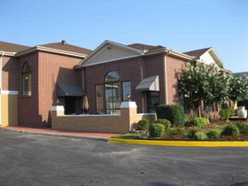 Best Western Plus Lonoke Hotel