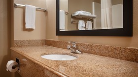 Best Western Plus Lonoke Hotel