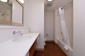 Hampton Inn & Suites Lonoke