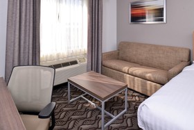 Holiday Inn Express Hotel & Suites Lonoke I-40 (Exit 175)