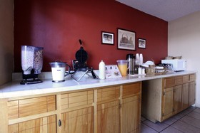 Americas Best Value Inn Malvern