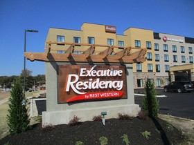 Best Western Plus Executive Residency Marion